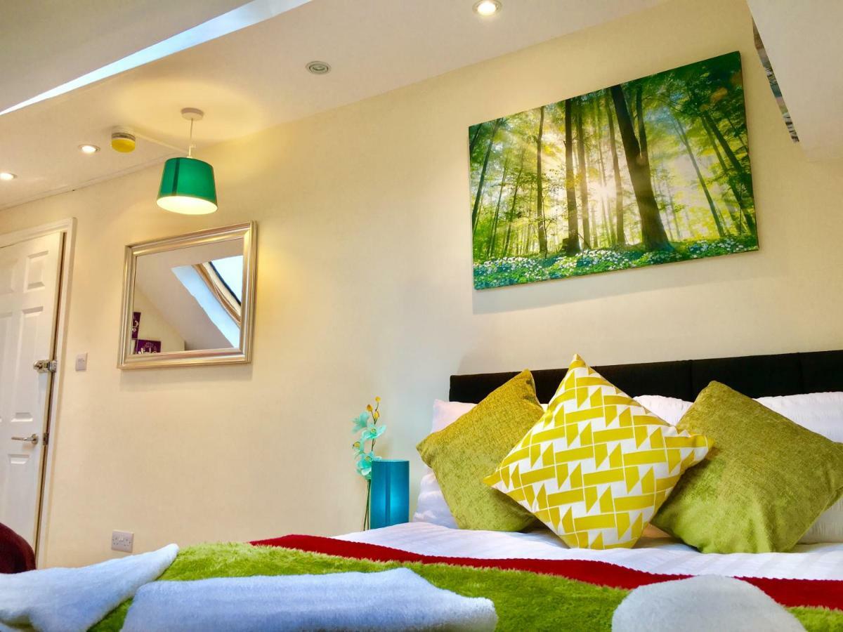 London Studio Apartments, Private Bathrooms And Parking Ilford Extérieur photo