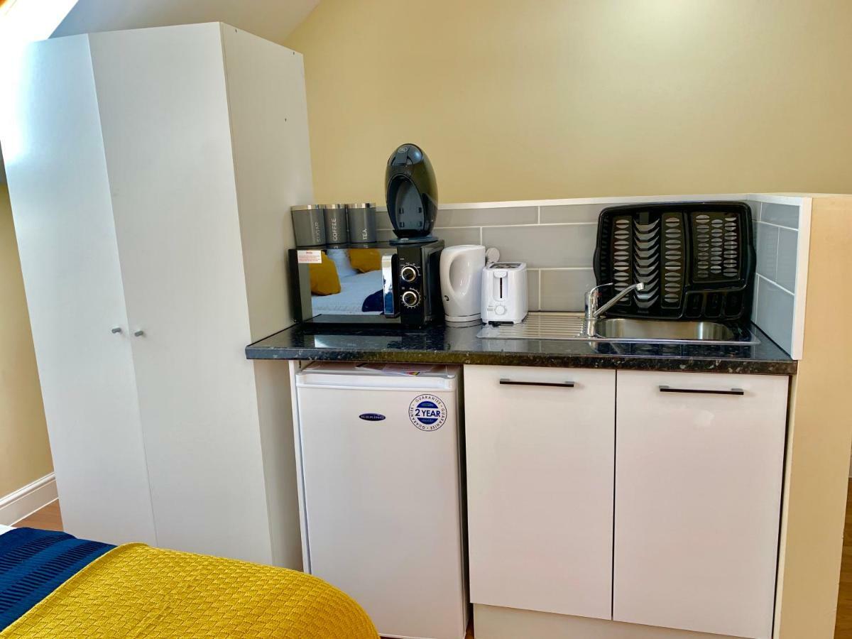 London Studio Apartments, Private Bathrooms And Parking Ilford Extérieur photo